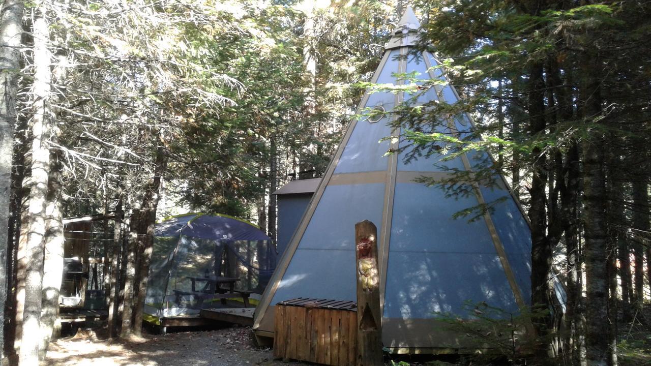 Aux Tipis De La Riviere Sauvage Villa Saint Romain Eksteriør bilde